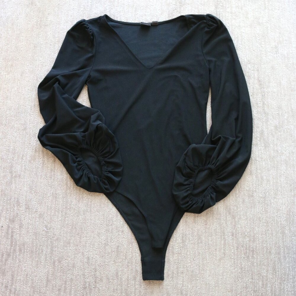 free press Black V-Neck Balloon Long Sleeve Bodysuit Size Medium
